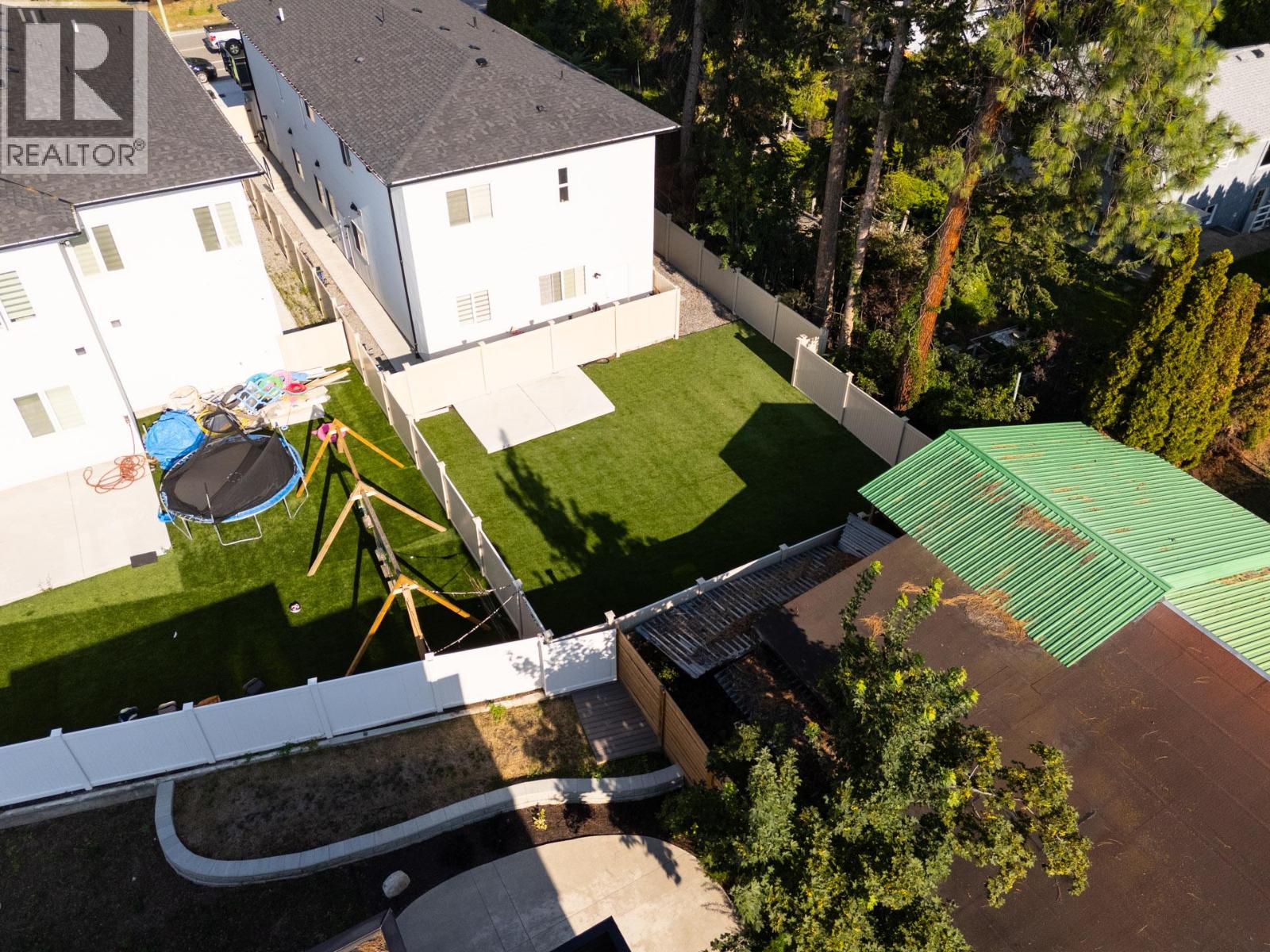  4630 Raymer Road, Kelowna