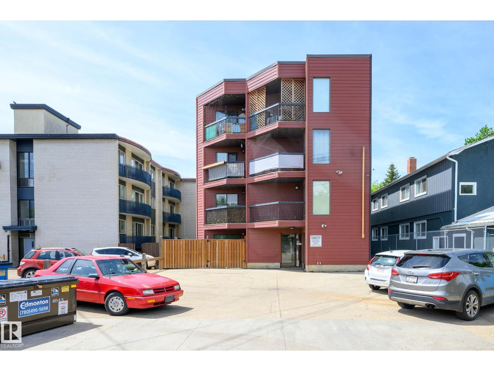 #201 10743 107 ST NW, Edmonton