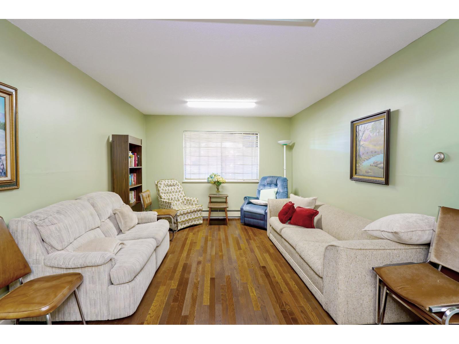 306 20460 54 AVENUE, Langley