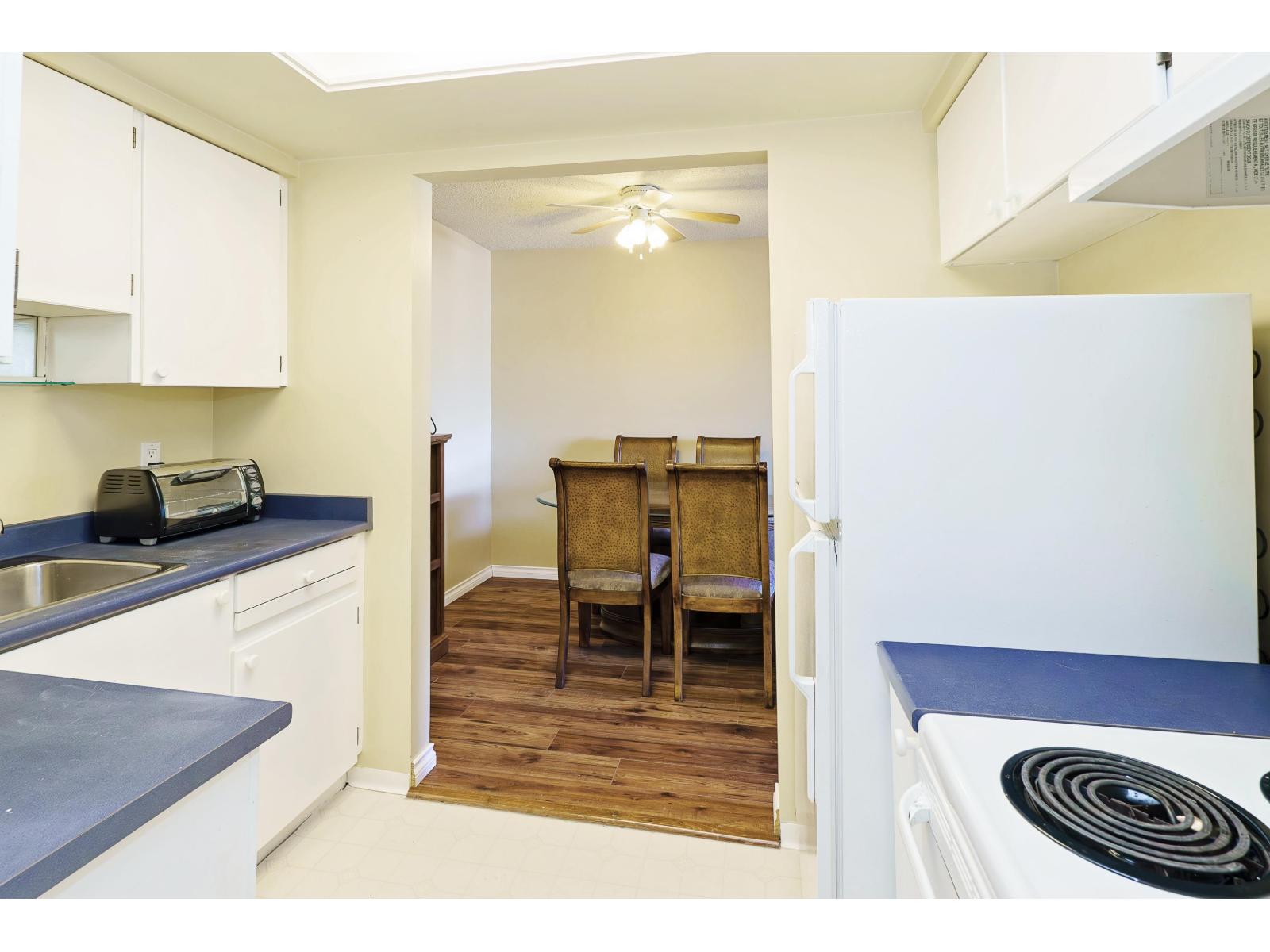 306 20460 54 AVENUE, Langley