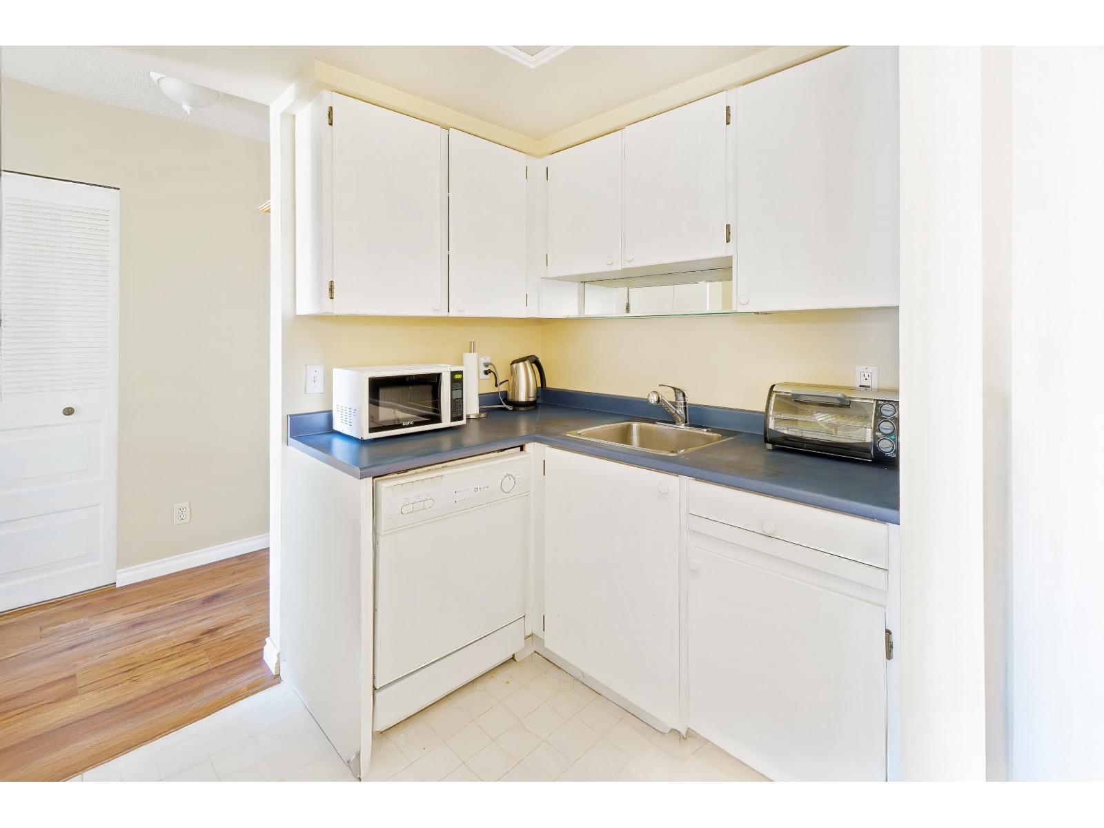 306 20460 54 AVENUE, Langley