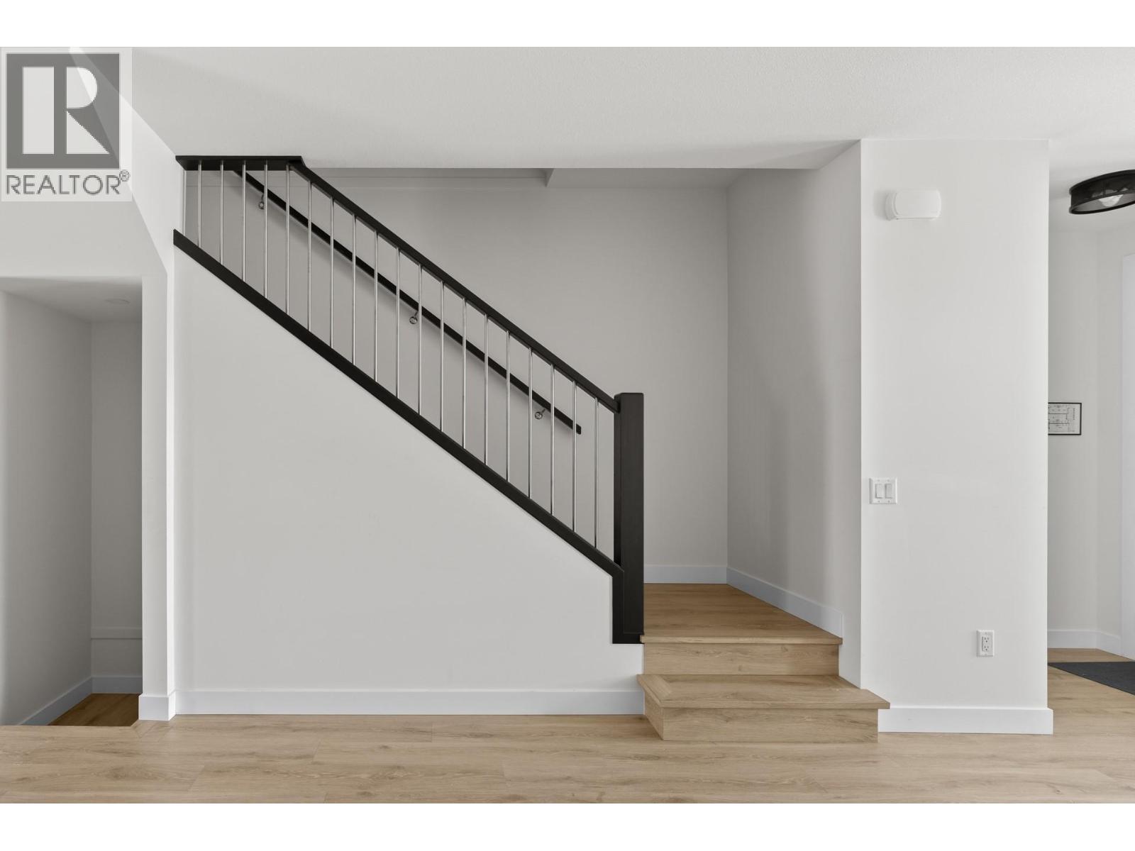 3 2825 Richter Street, Kelowna