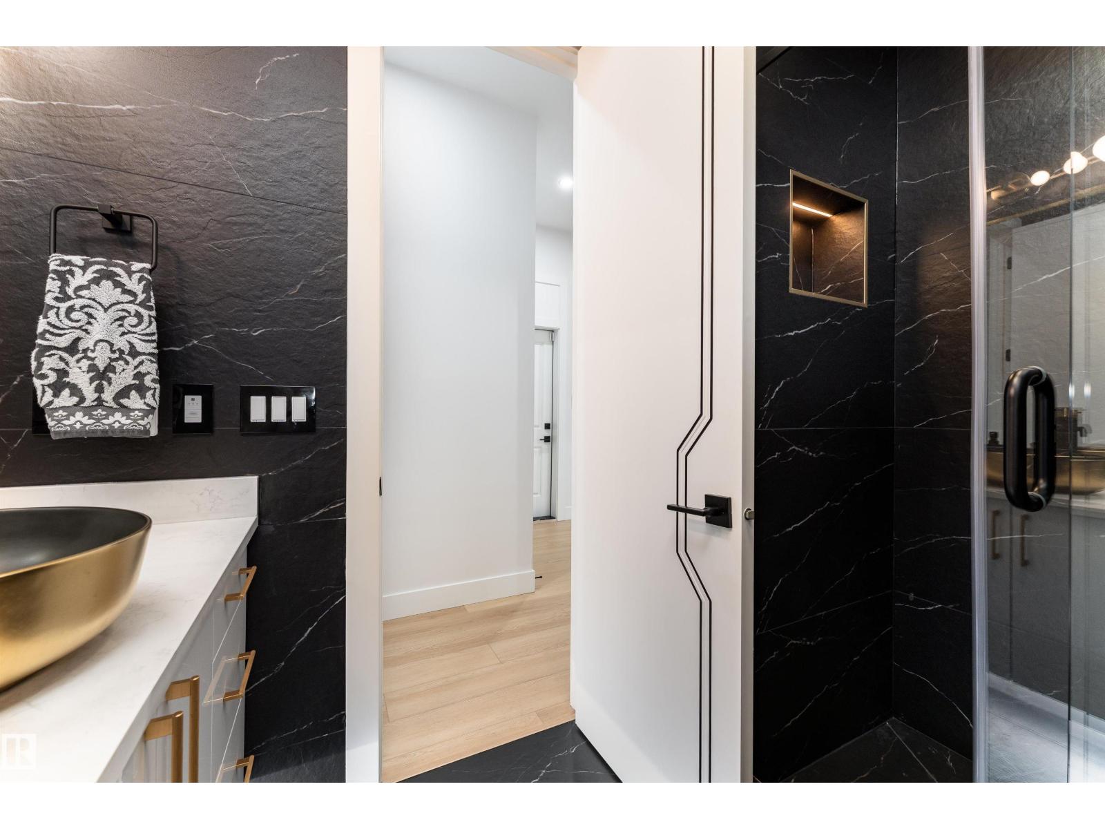 16511 8 ST NE, Edmonton