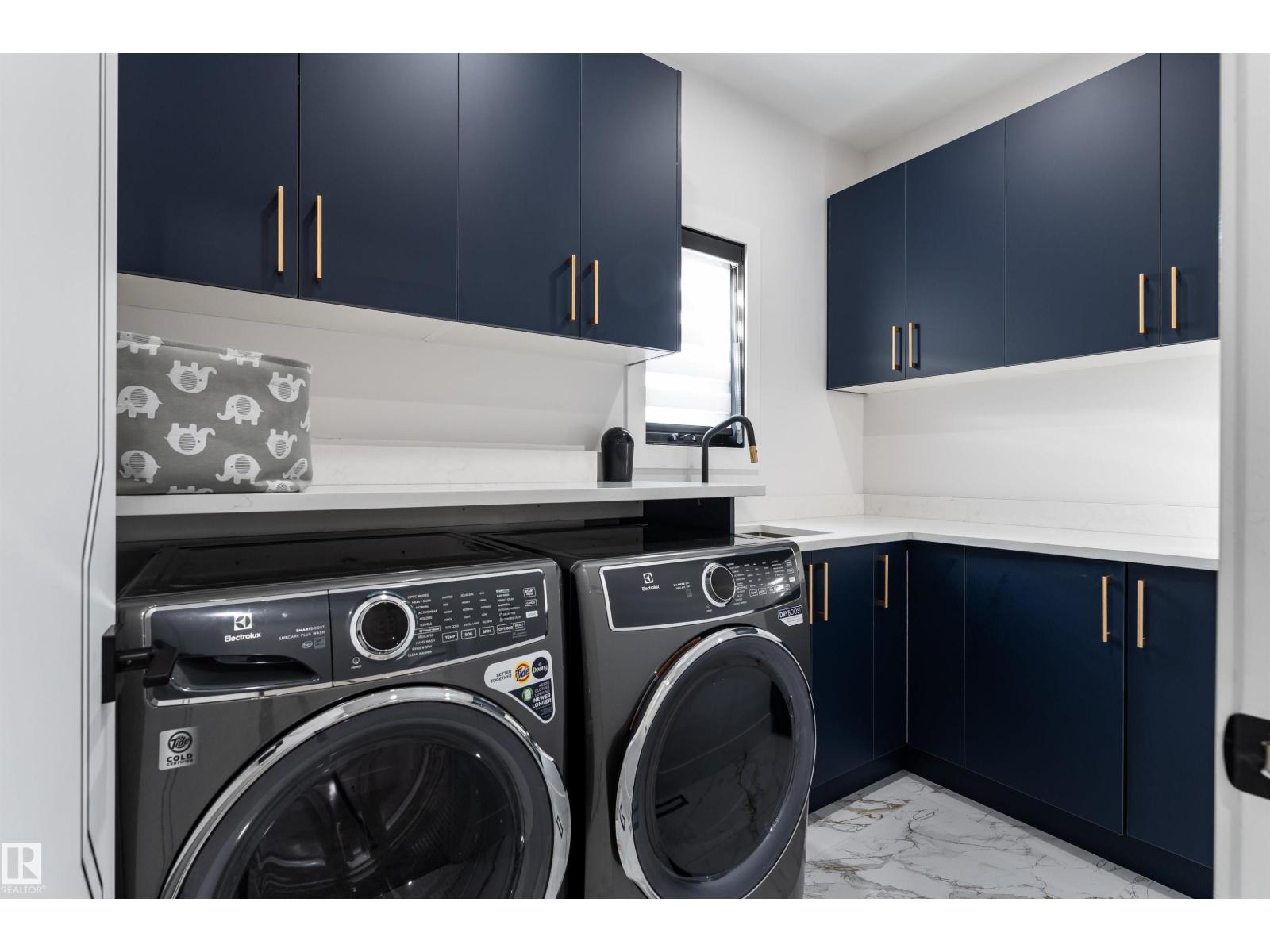 16511 8 ST NE, Edmonton