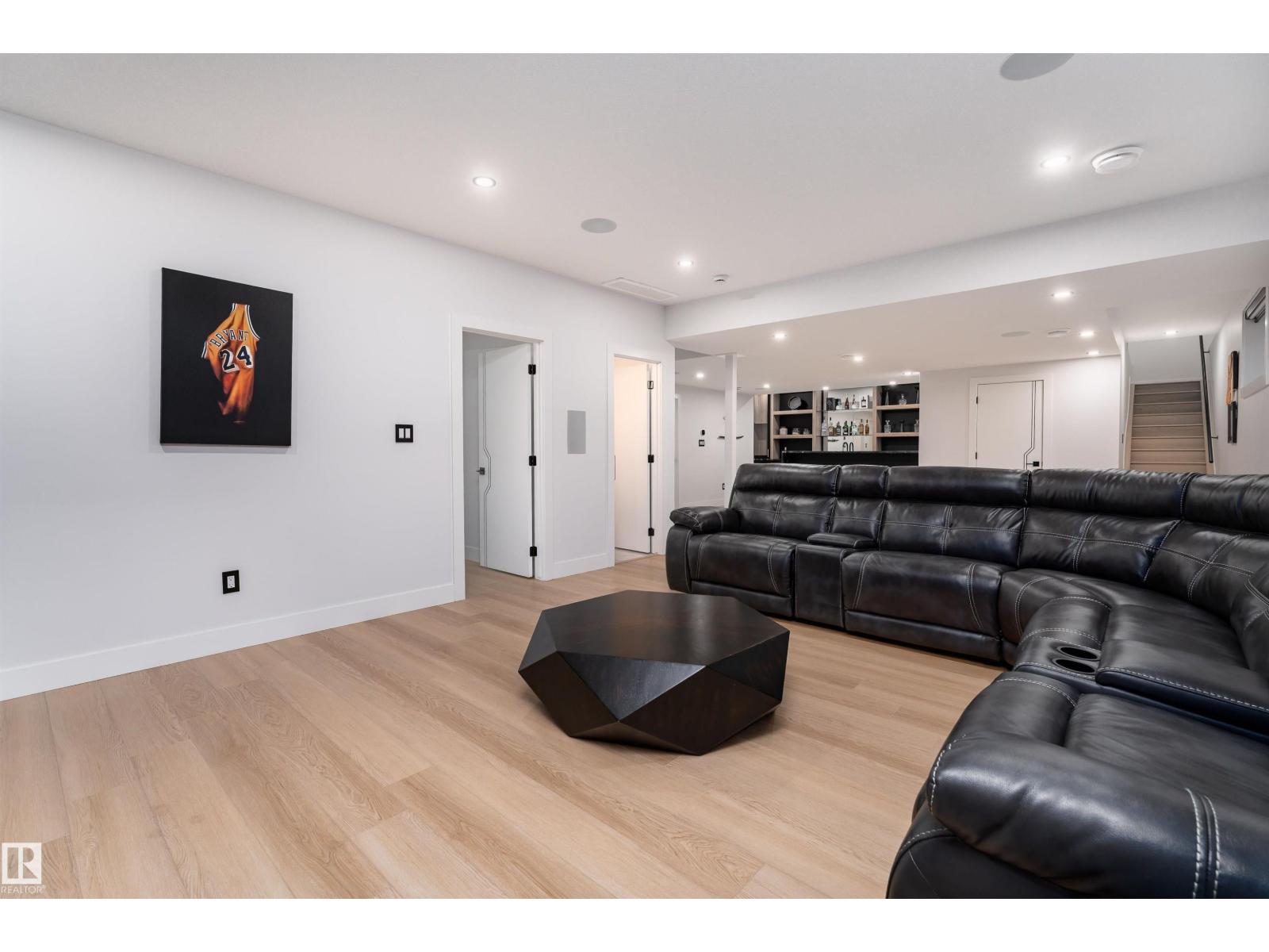 16511 8 ST NE, Edmonton