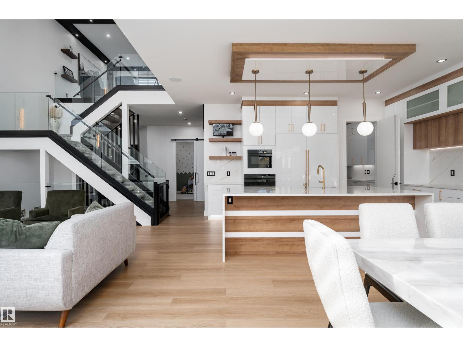 16511 8 ST NE, Edmonton