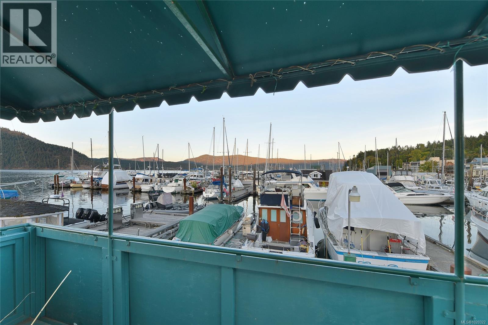 7 1745 Cowichan Bay Rd, Cowichan Bay