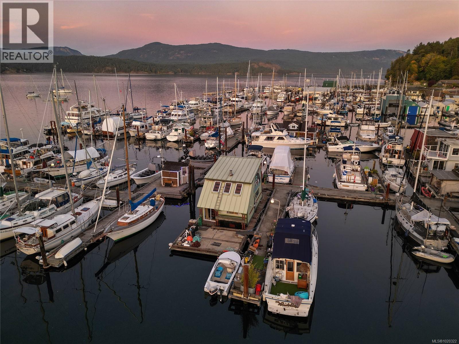 7 1745 Cowichan Bay Rd, Cowichan Bay