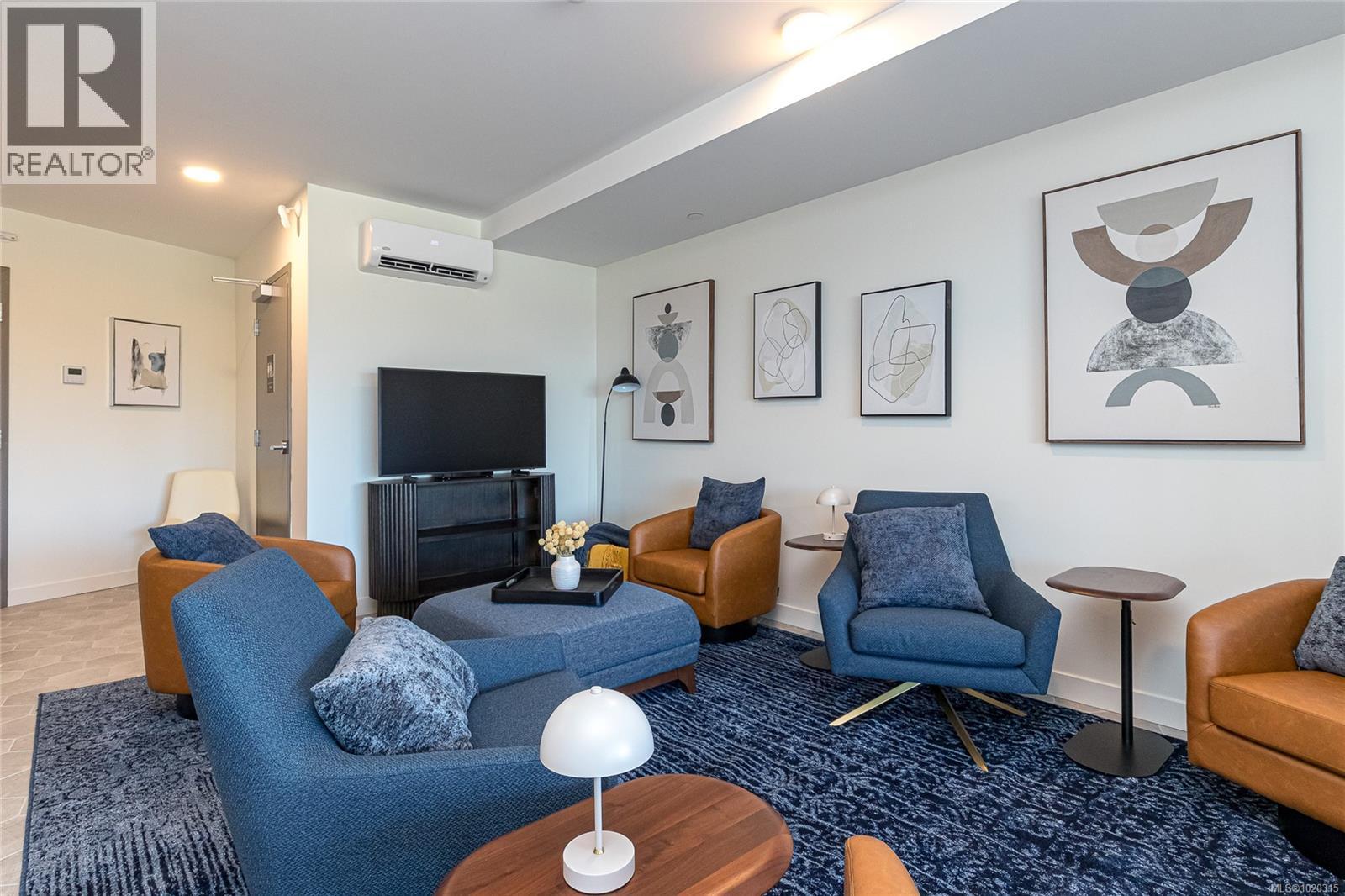 313 2390 City Gate Boulevard, Langford