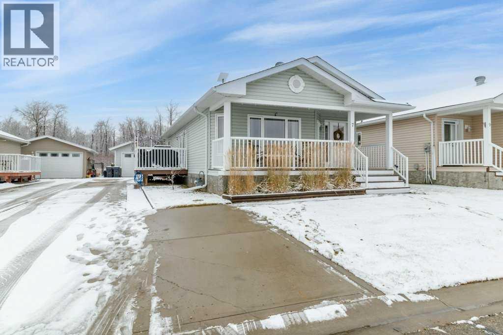 7 Baywood Link, Sylvan Lake