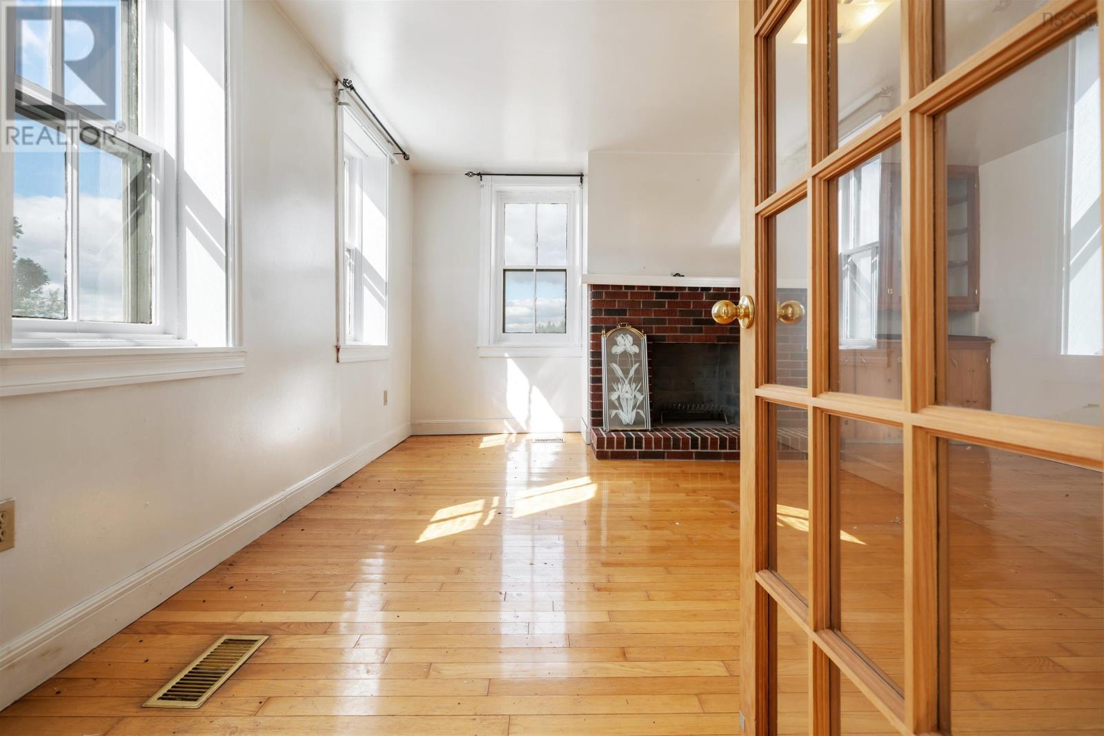 Property 18 of 49 of 41 Mount Whatley Road