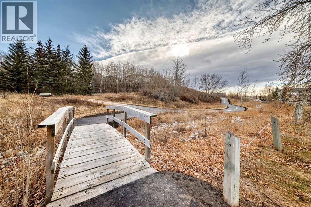 Single Family House for Sale in   Citadel Meadow Point NW Citadel Calgary 