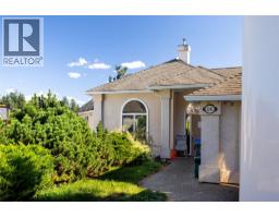  2391 Nahanni Court, Kelowna