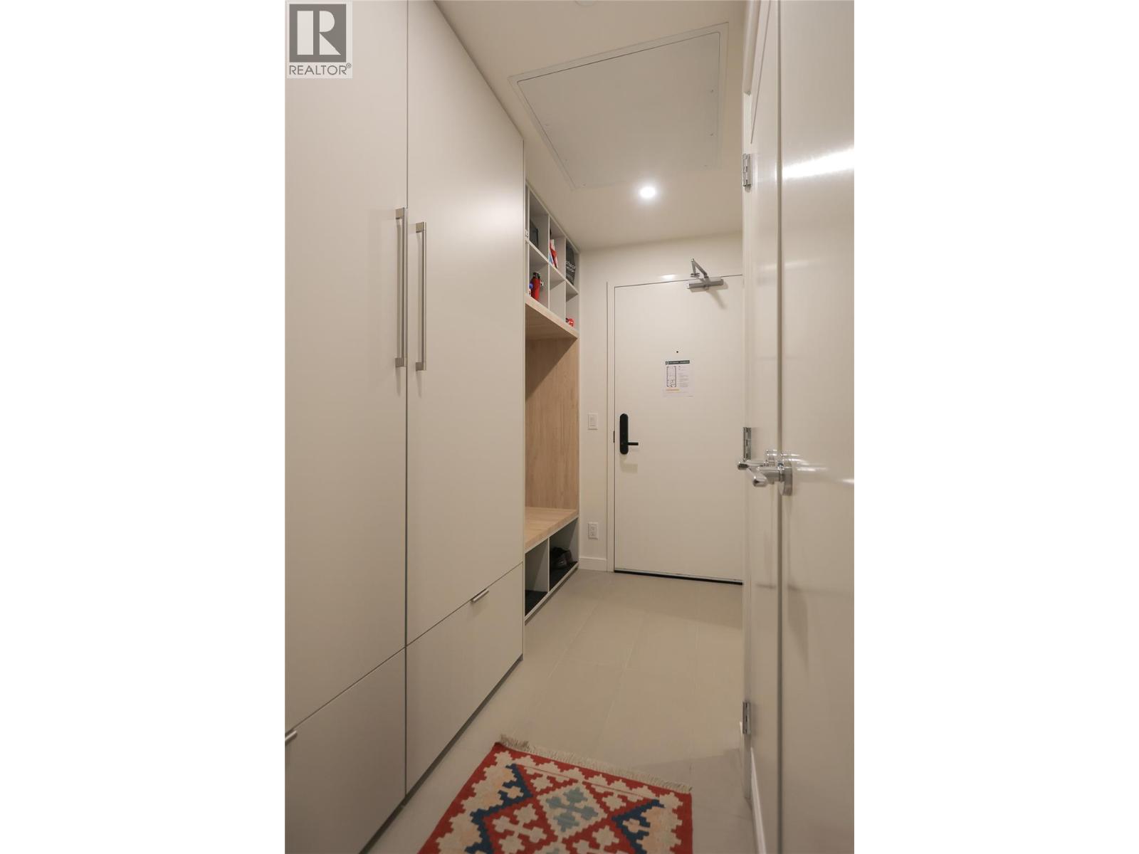 4280 Red Mountain Road Unit# 213, Rossland