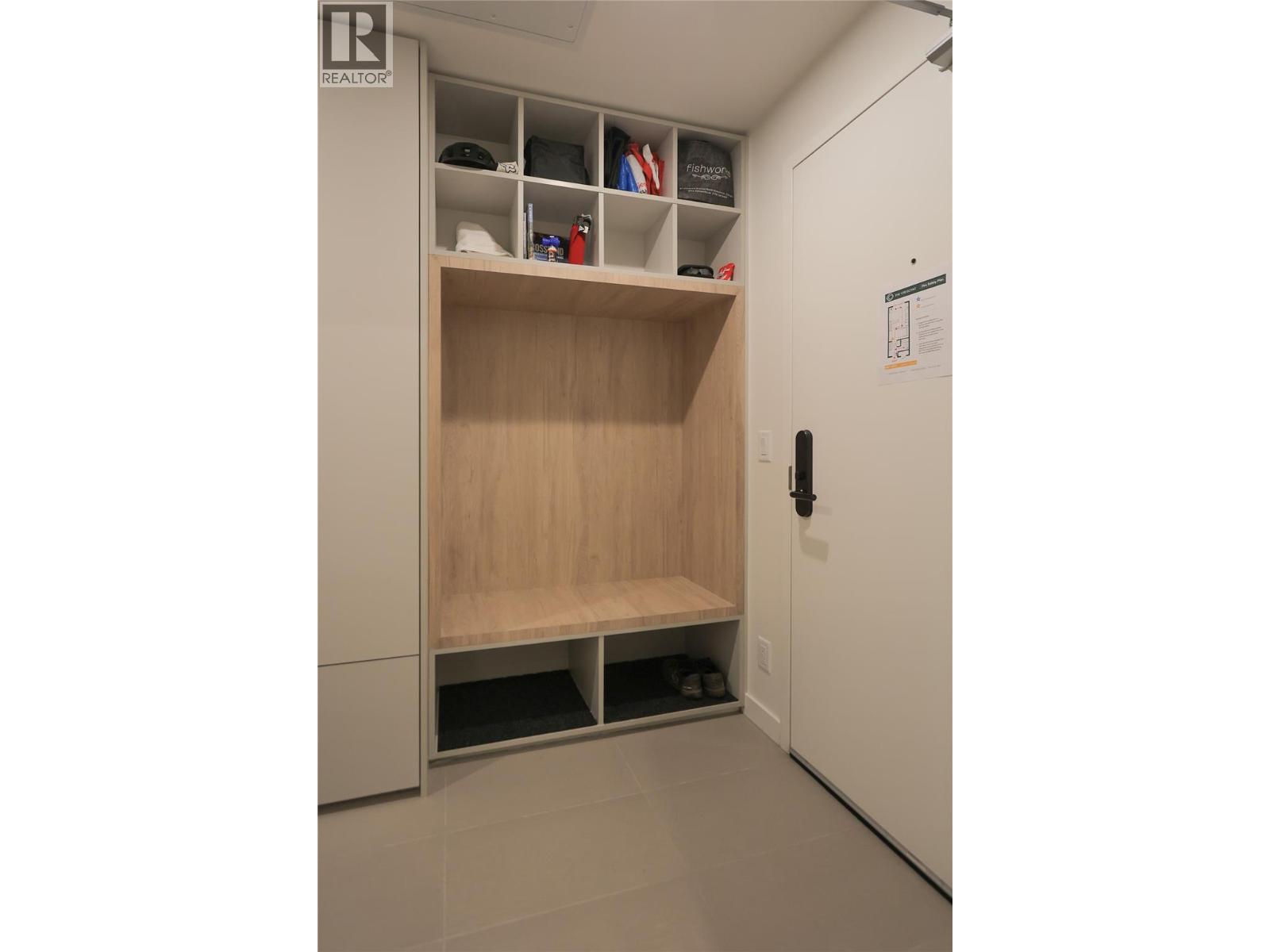 4280 Red Mountain Road Unit# 213, Rossland