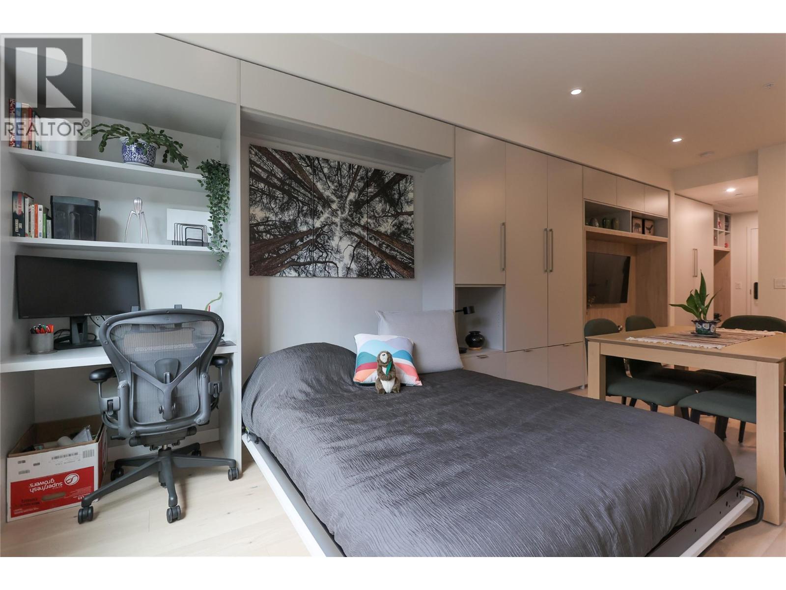 4280 Red Mountain Road Unit# 213, Rossland