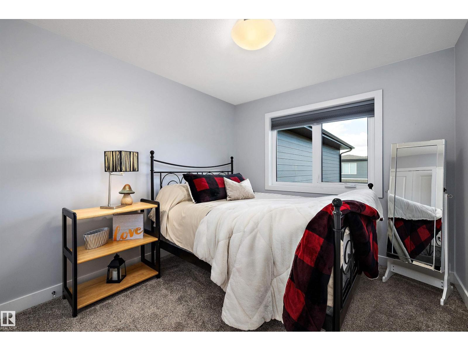 4 FOSBURY LI, Sherwood Park