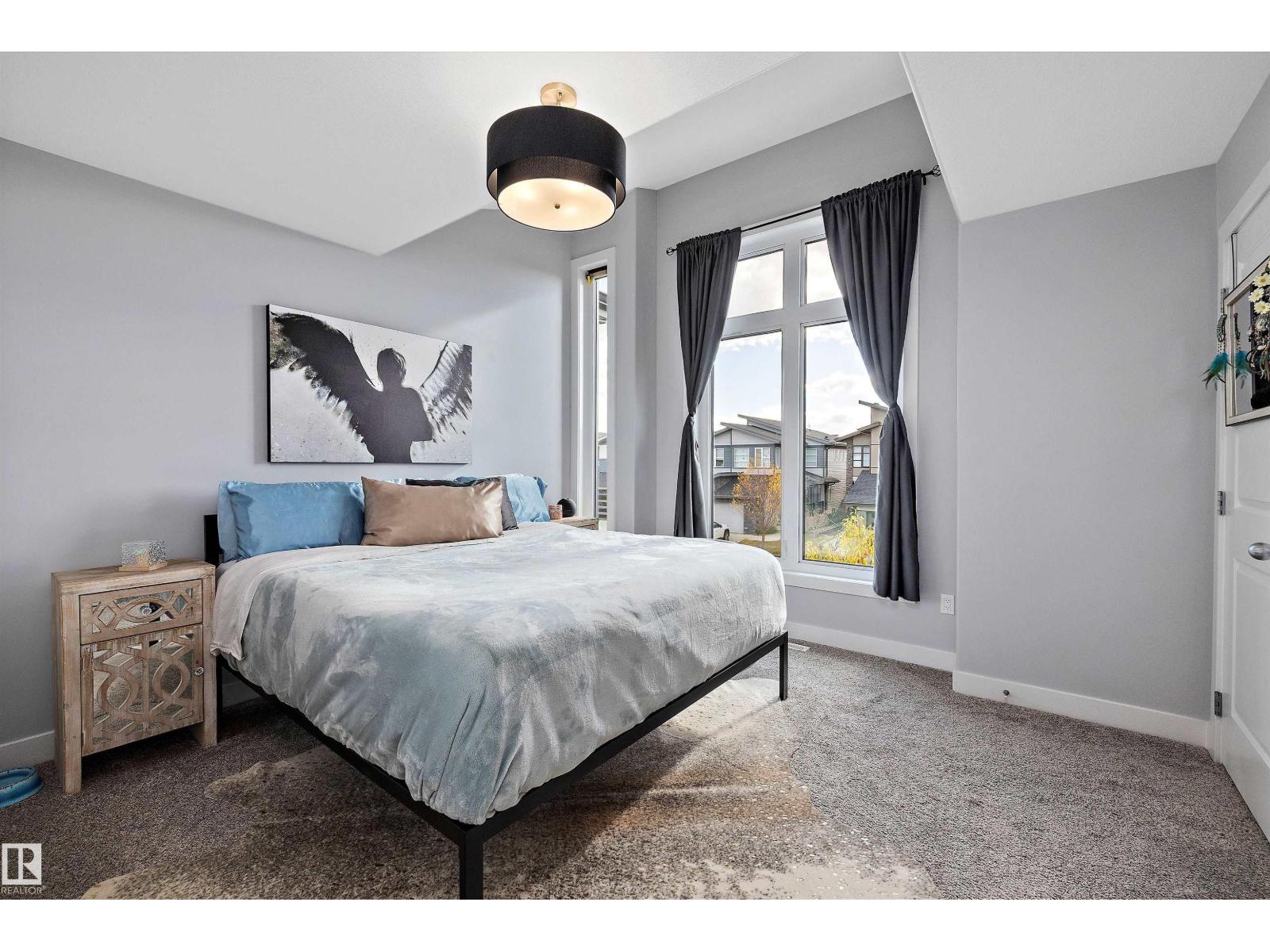 4 FOSBURY LI, Sherwood Park