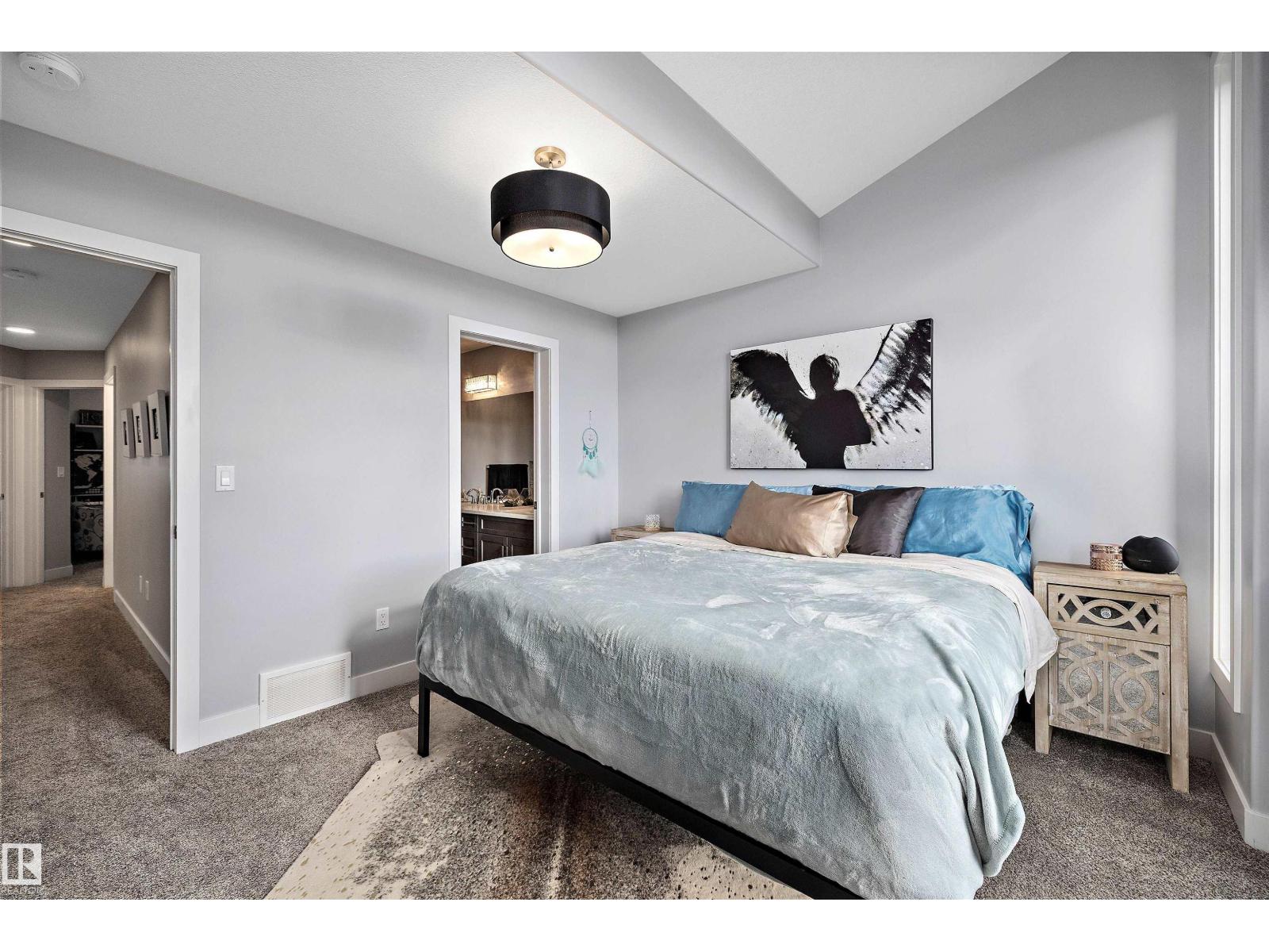 4 FOSBURY LI, Sherwood Park