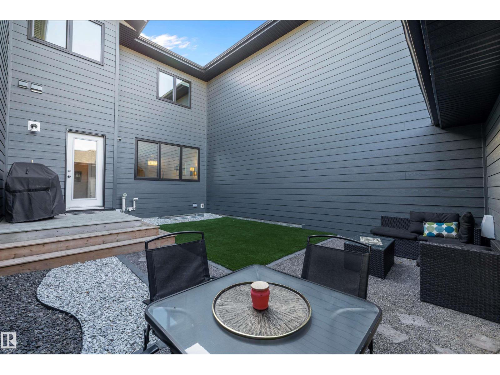 4 FOSBURY LI, Sherwood Park
