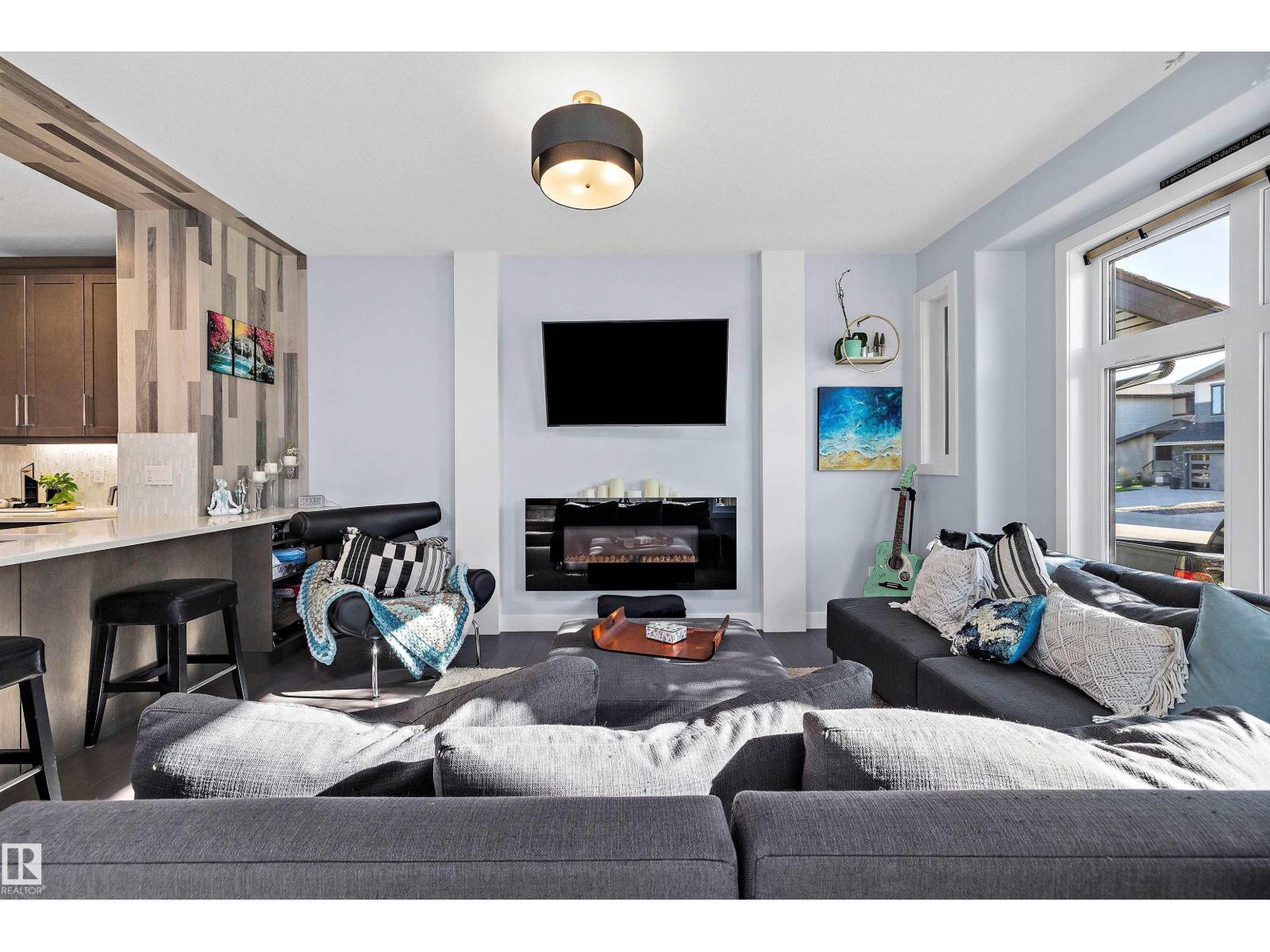 4 FOSBURY LI, Sherwood Park