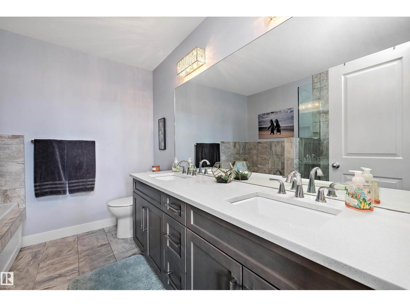 4 FOSBURY LI, Sherwood Park