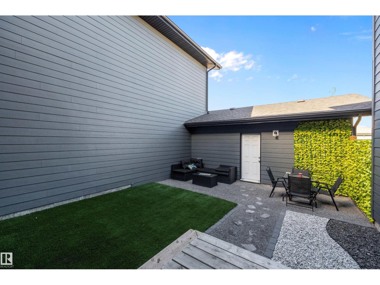 4 FOSBURY LI, Sherwood Park