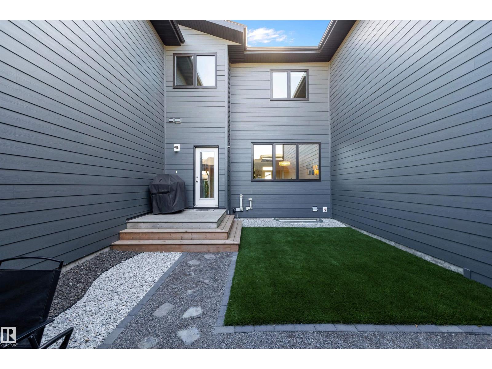 4 FOSBURY LI, Sherwood Park