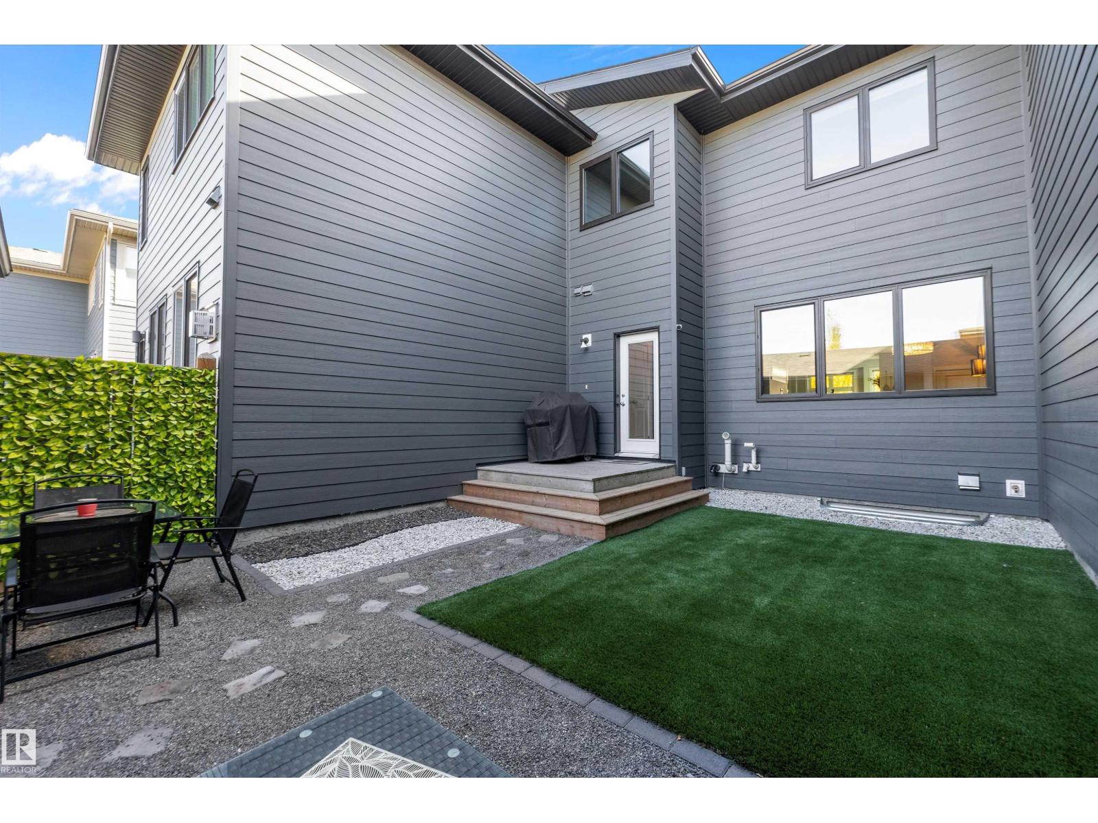 4 FOSBURY LI, Sherwood Park