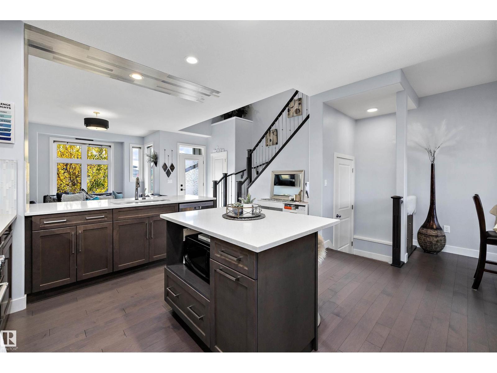 4 FOSBURY LI, Sherwood Park