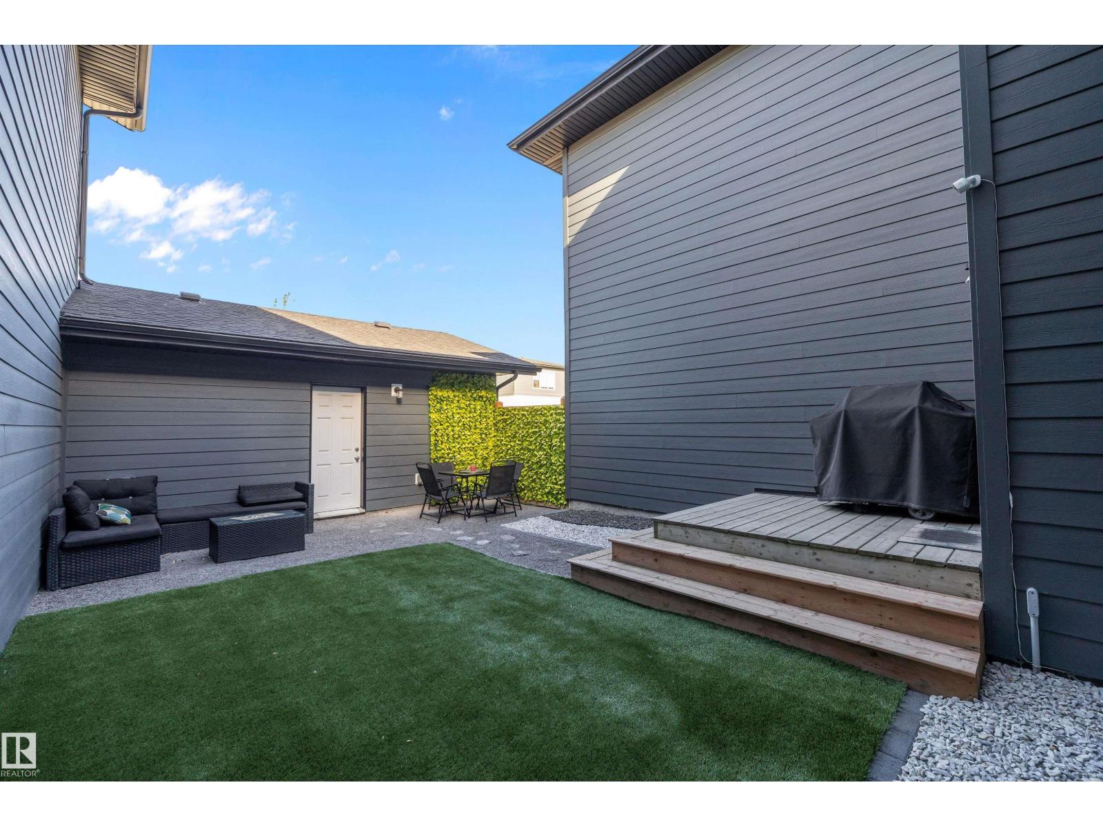 4 FOSBURY LI, Sherwood Park