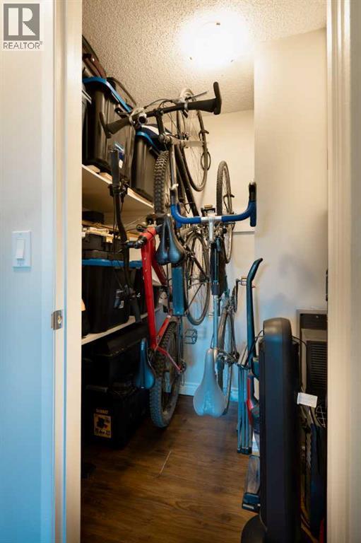 Single Family House for Sale in    Avenue SW Sunalta Calgary 