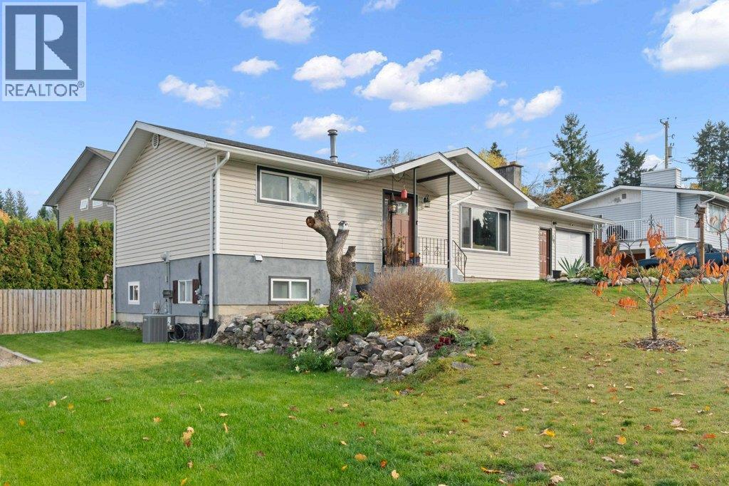 70 18 Street NE, Salmon Arm