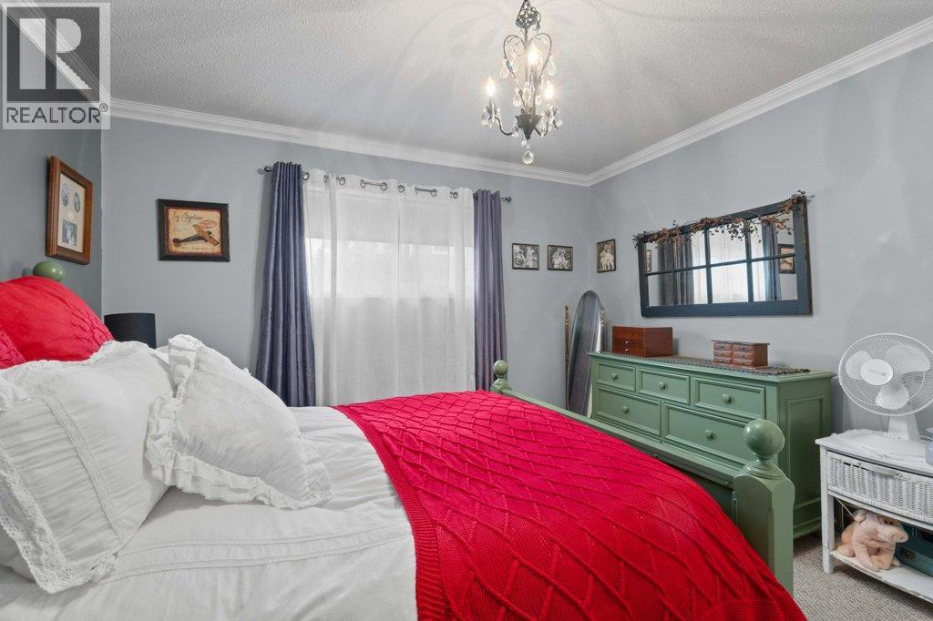 70 18 Street NE, Salmon Arm