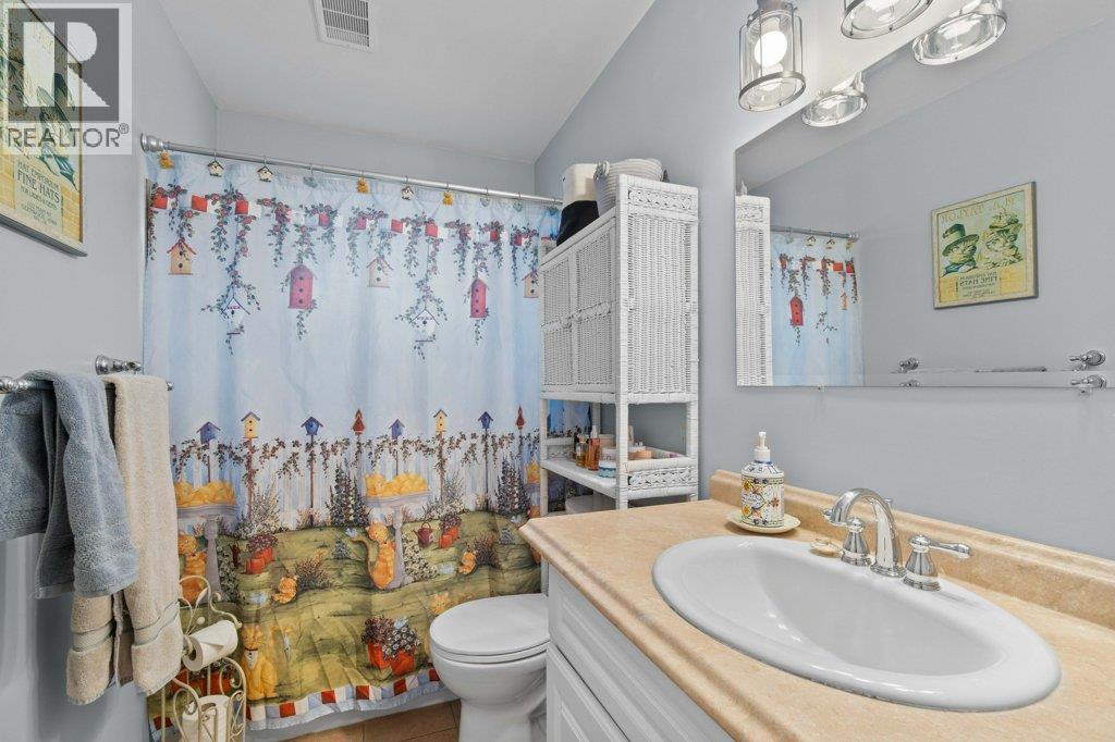 70 18 Street NE, Salmon Arm