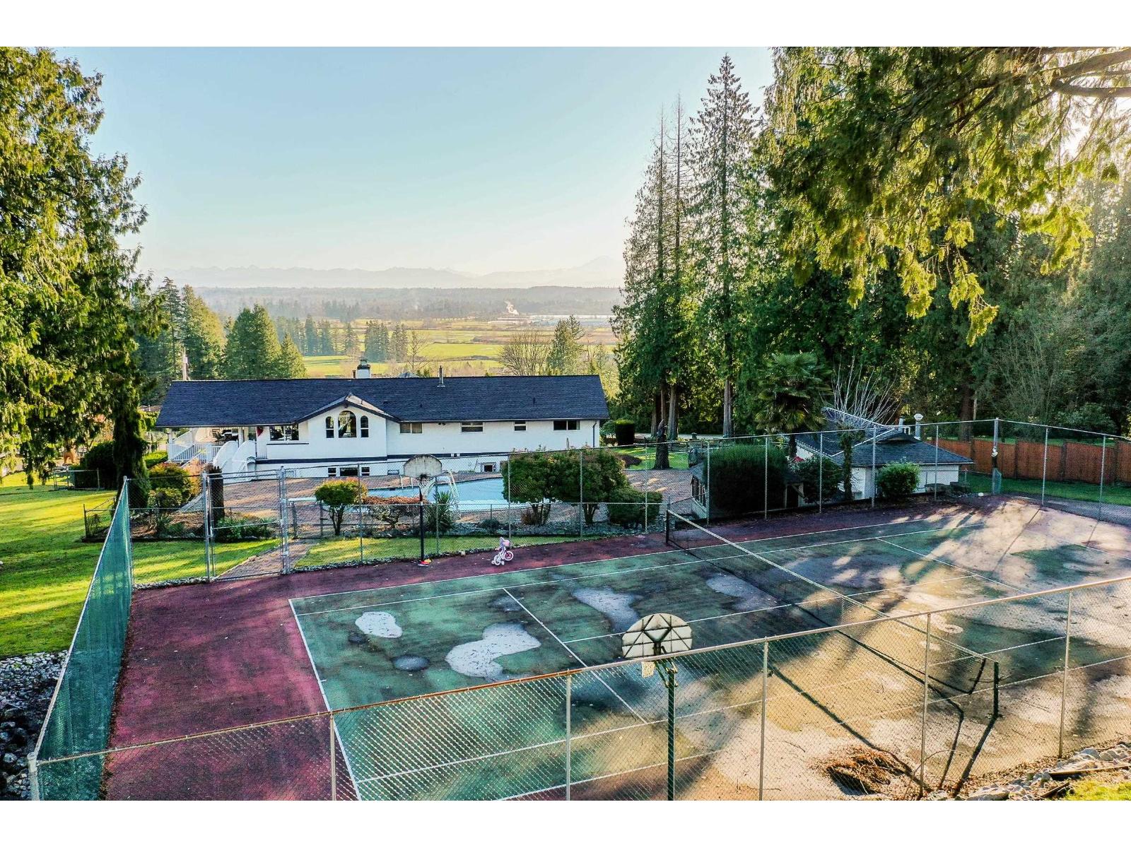 7621 MORRISON CRESCENT, Langley