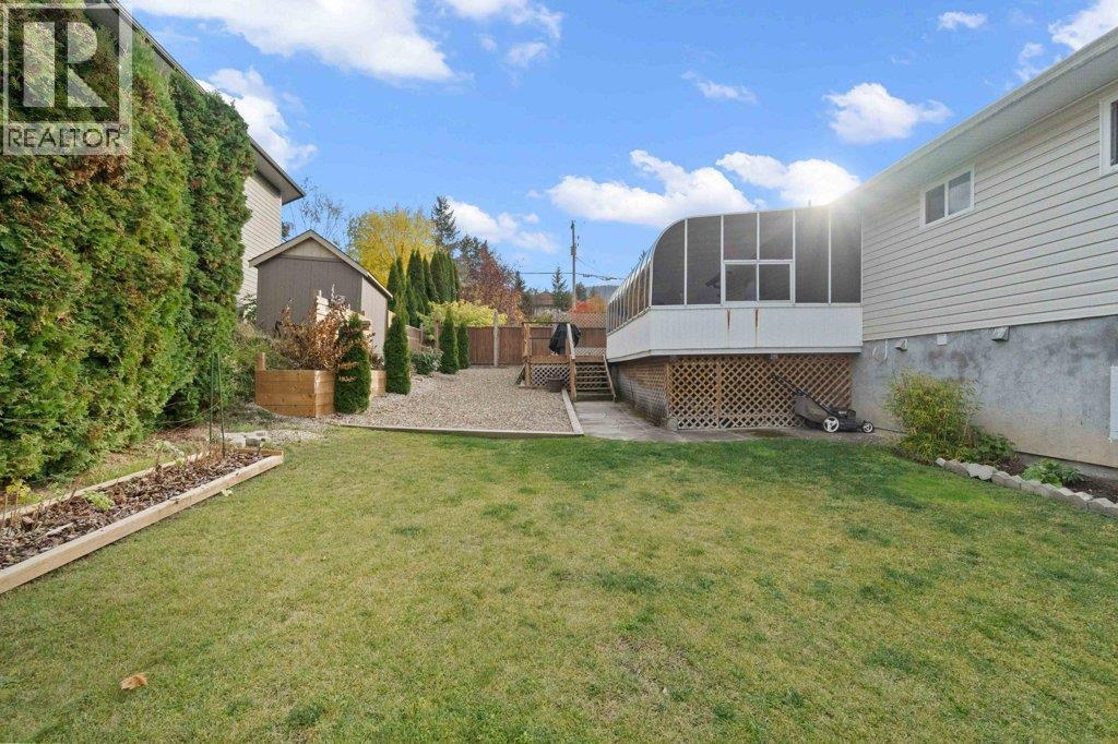 70 18 Street NE, Salmon Arm