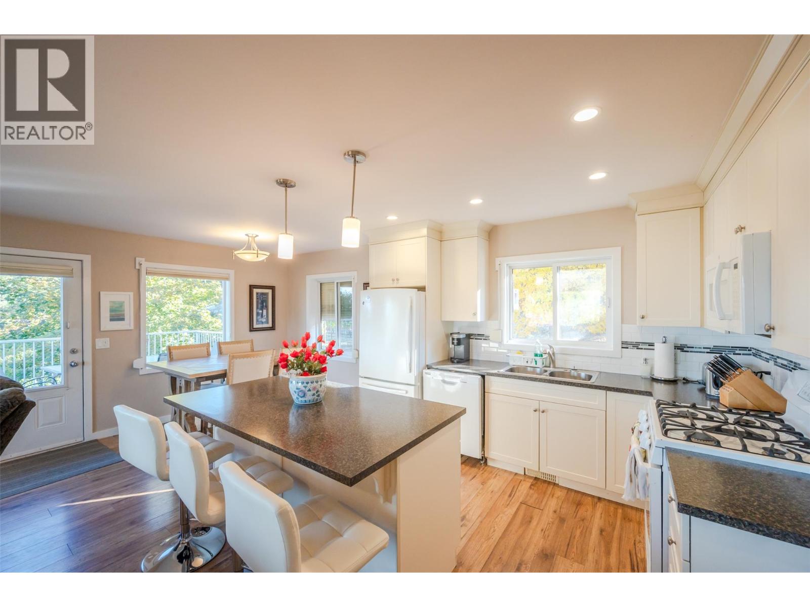 2864 Arawana Road, Naramata