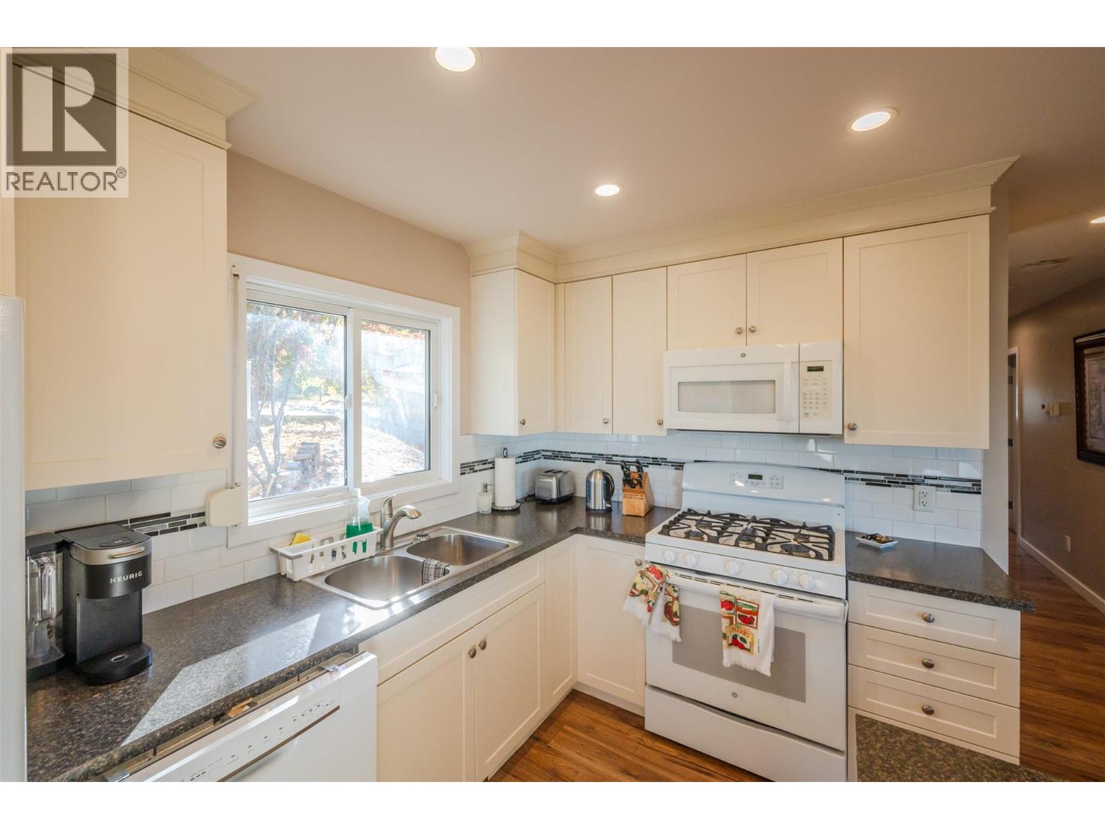 2864 Arawana Road, Naramata