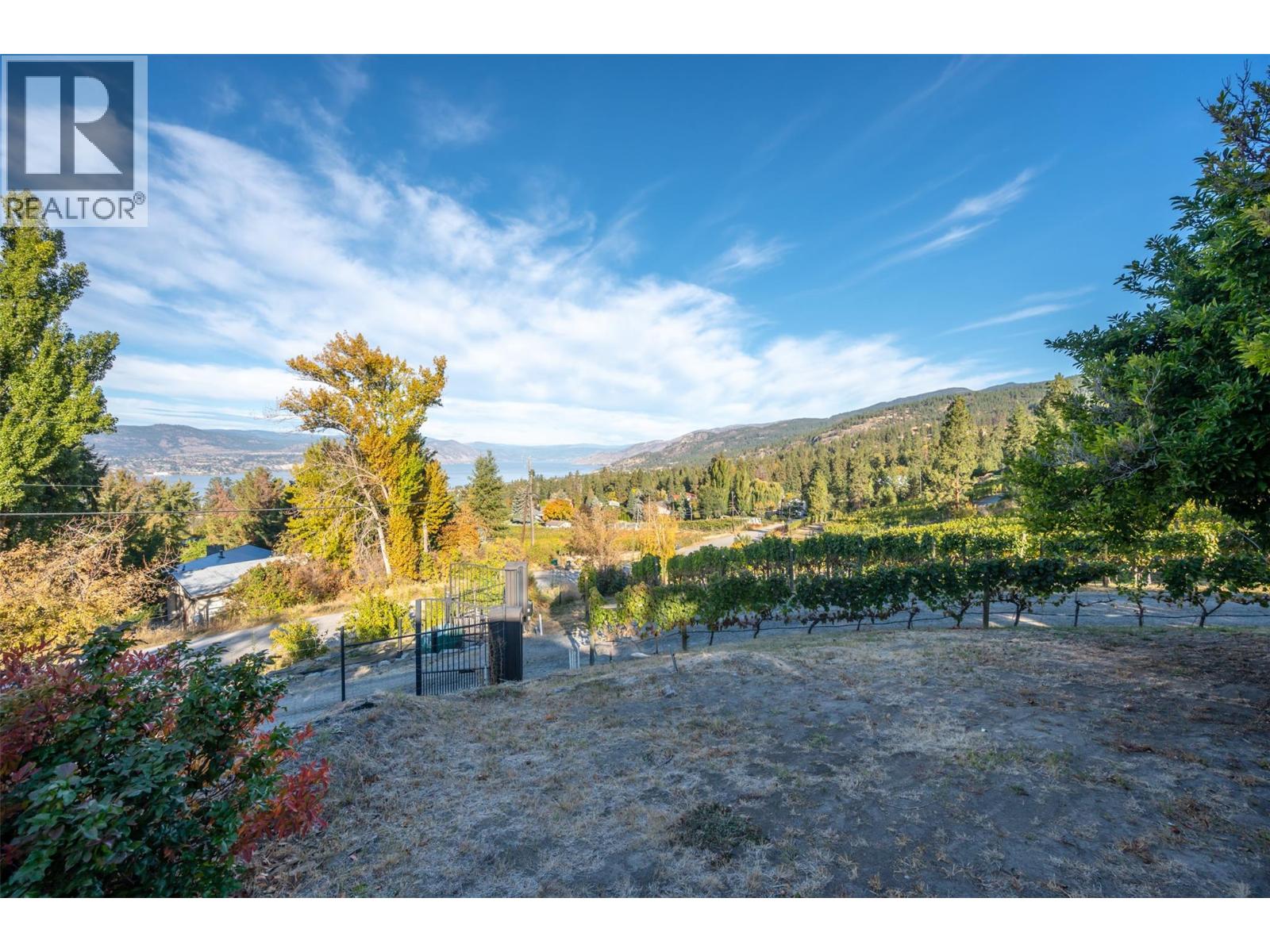 2864 Arawana Road, Naramata