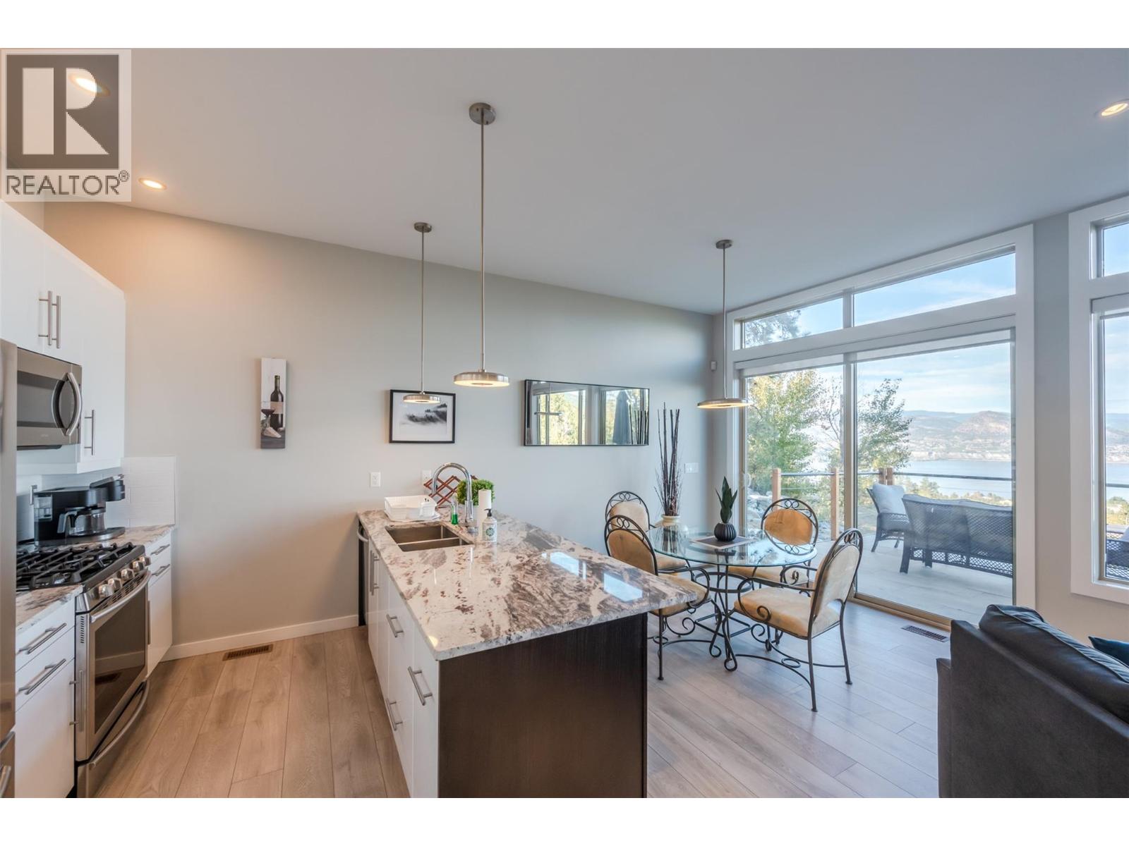 2864 Arawana Road, Naramata