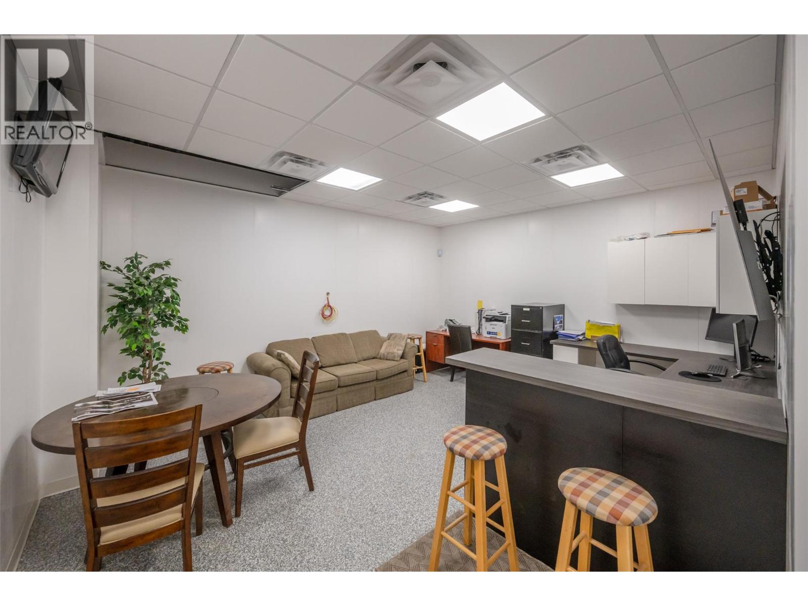 2864 Arawana Road, Naramata