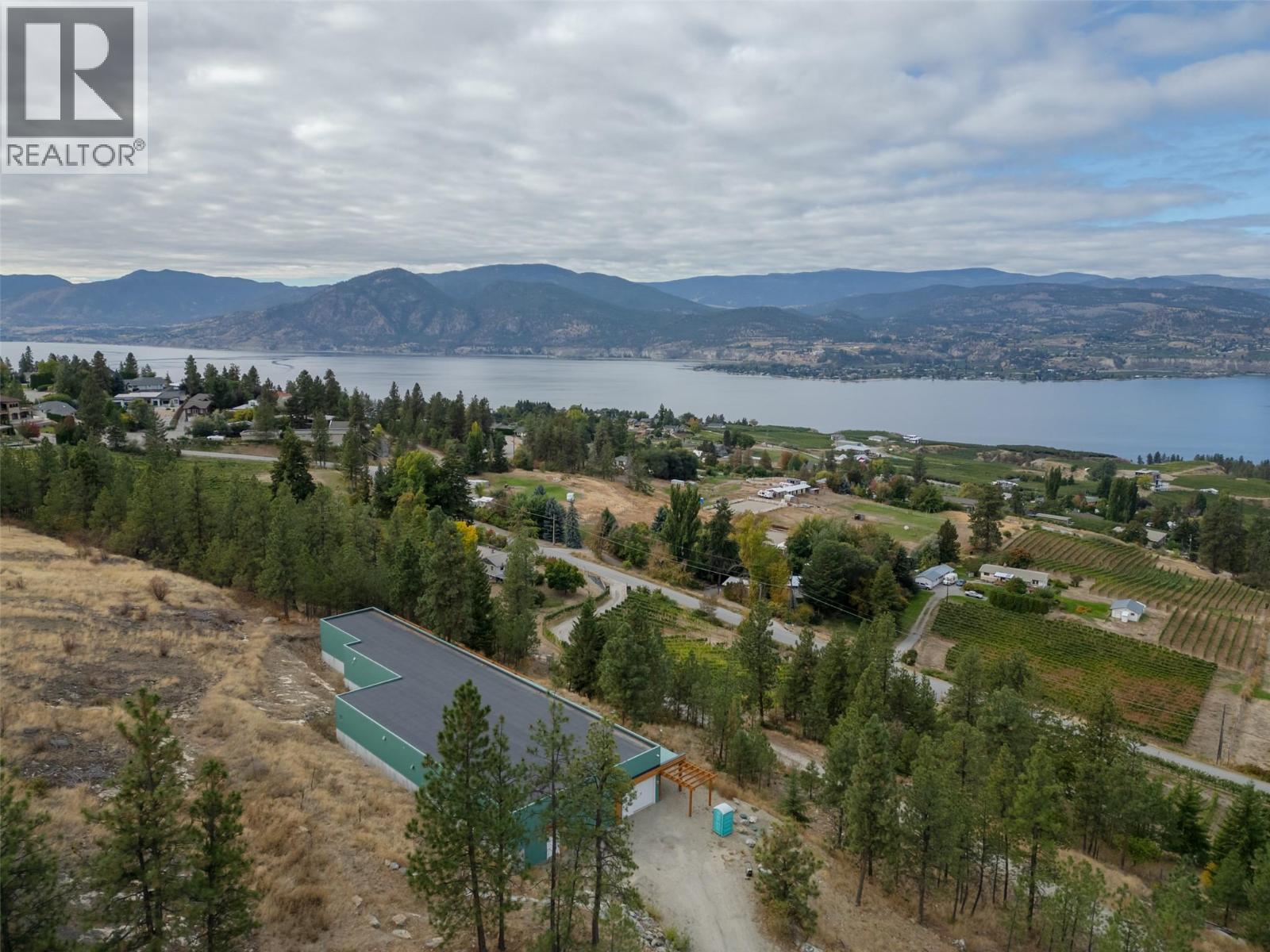 2864 Arawana Road, Naramata
