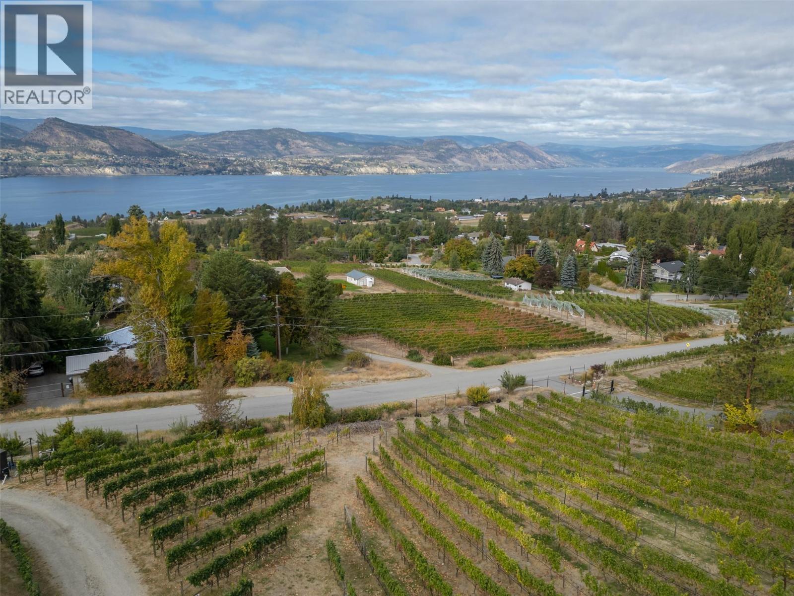 2864 Arawana Road, Naramata