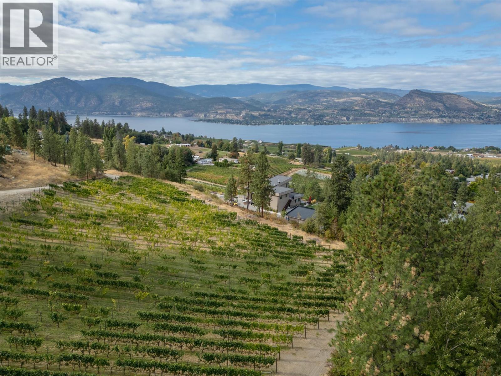 2864 Arawana Road, Naramata