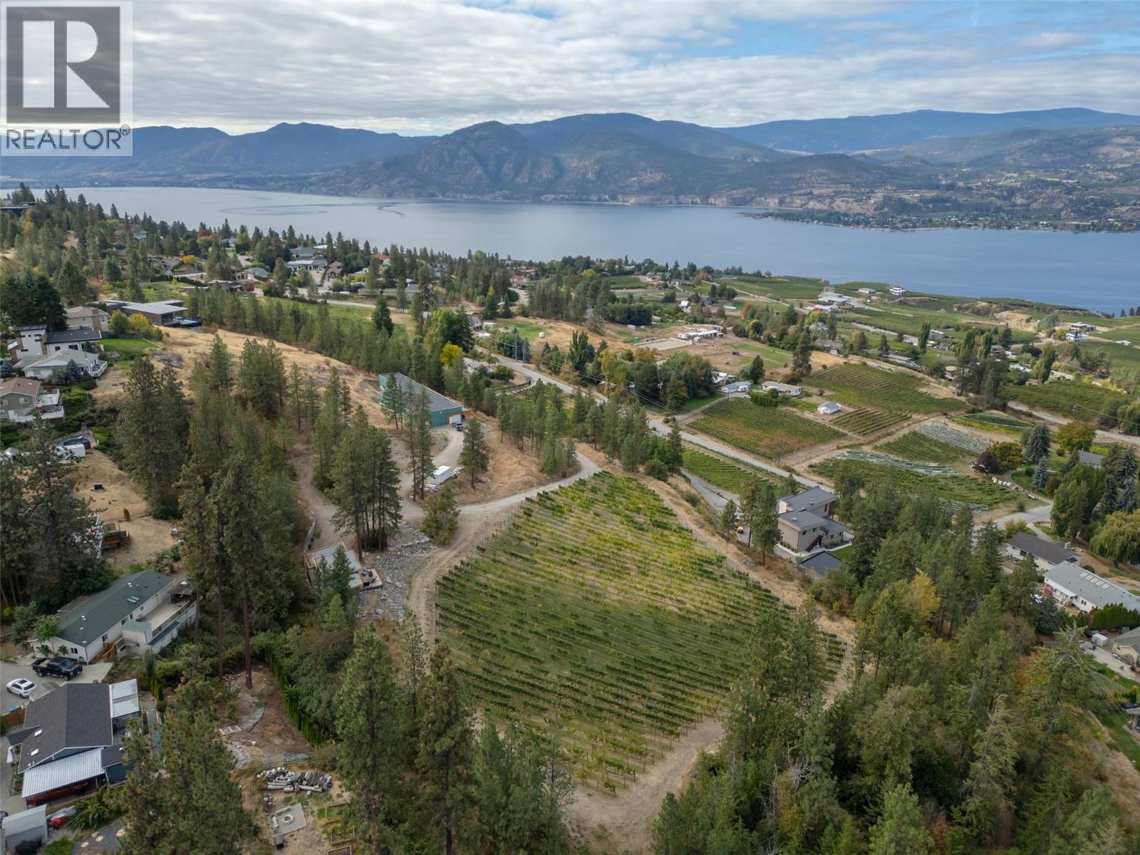 2864 Arawana Road, Naramata