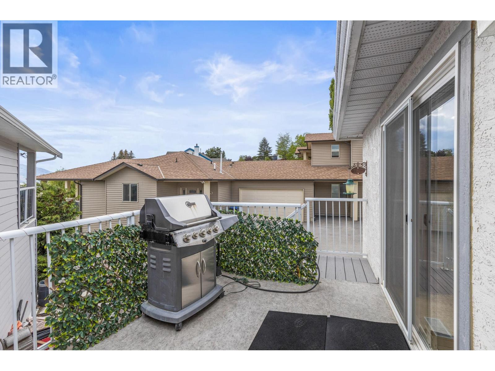  3174 Boucherie Road, West Kelowna