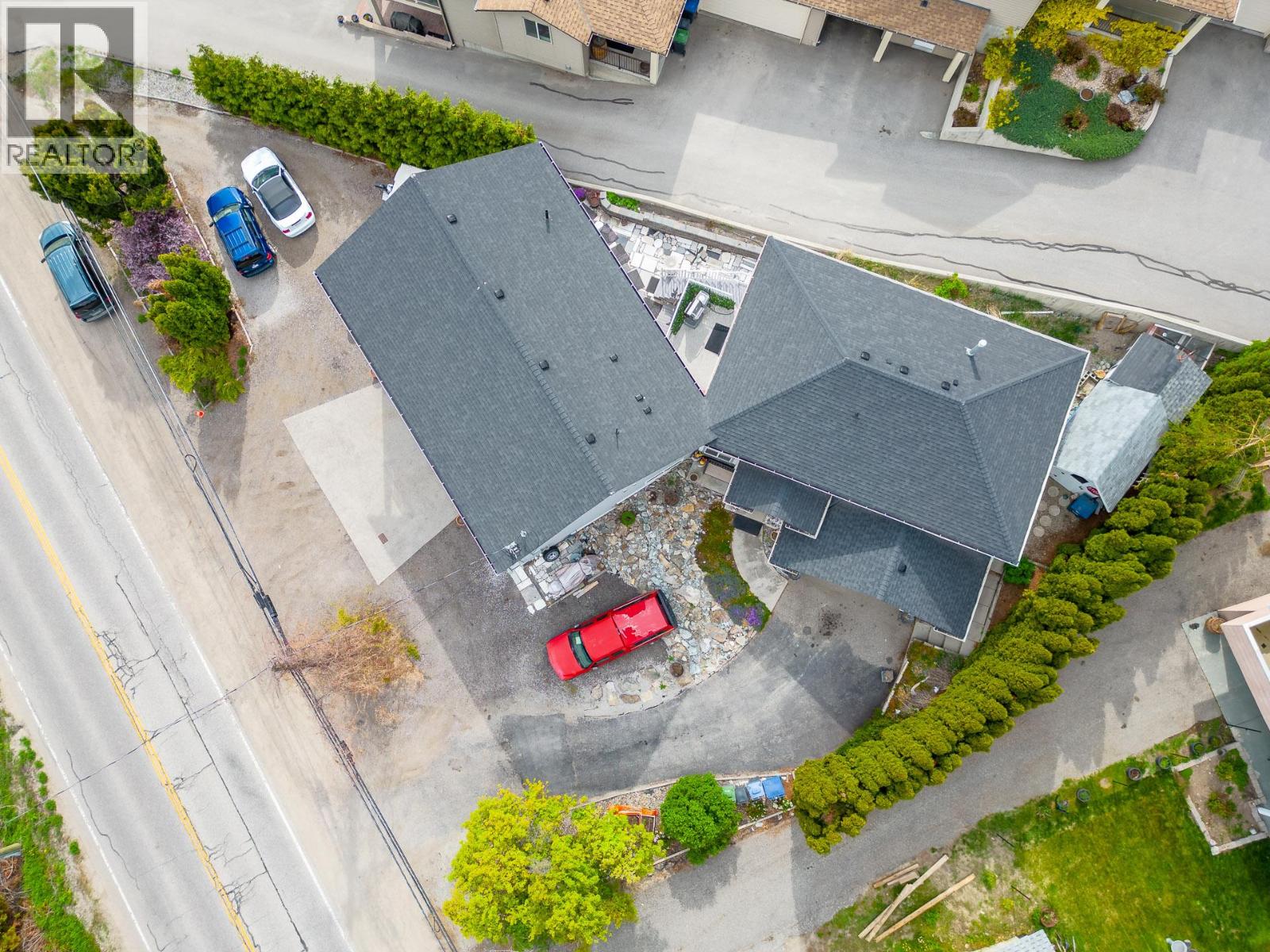  3174 Boucherie Road, West Kelowna