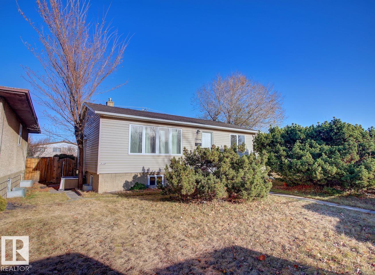 7908 82 AV NW, Edmonton