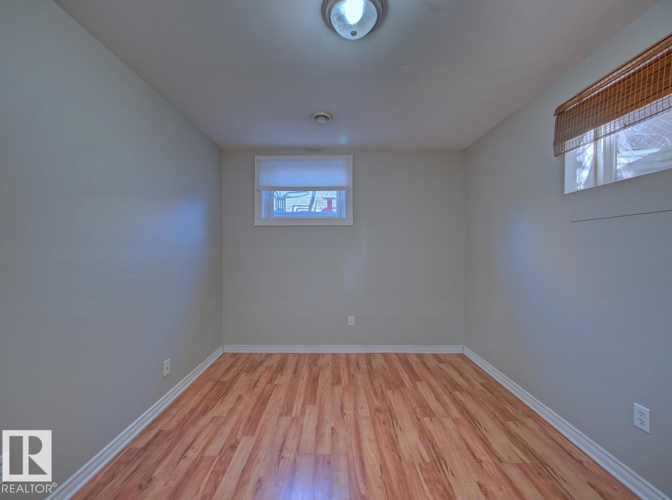 7908 82 AV NW, Edmonton